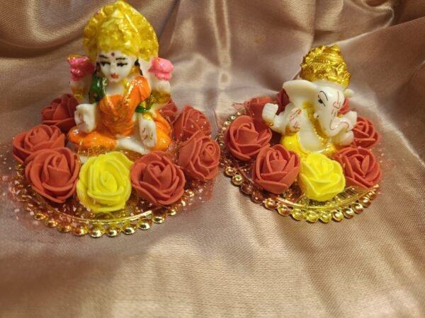 Handmade Wooden Cart with Ganesh-Lakshmi Idols & Decorative Flowers - Image 5
