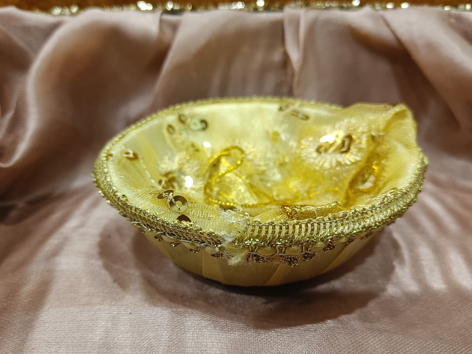 Shub Labh MDF Hand Painted With Hanging pearls with One diya | small Golden Basket ( Best Return Gift For Diwali And Pooja) me - Image 4